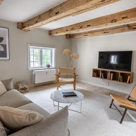 Апартаменты With Exposed Ceiling Beams Копенгаген