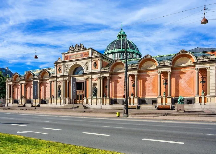 With Exposed Ceiling Beams