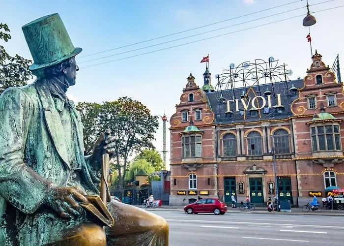 With Exposed Ceiling Beams Copenhaga