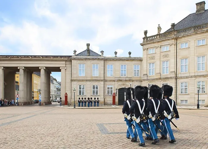 With Exposed Ceiling Beams * Copenhaga