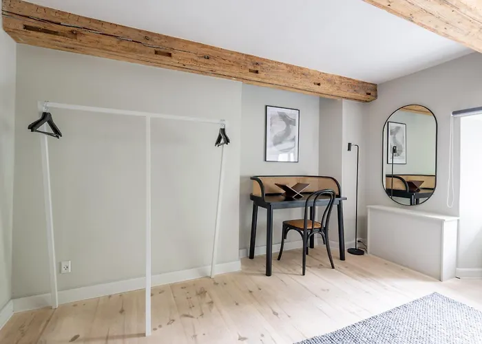 With Exposed Ceiling Beams Apartamento Copenhaga