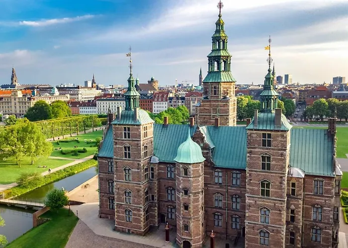 With Exposed Ceiling Beams Apartment